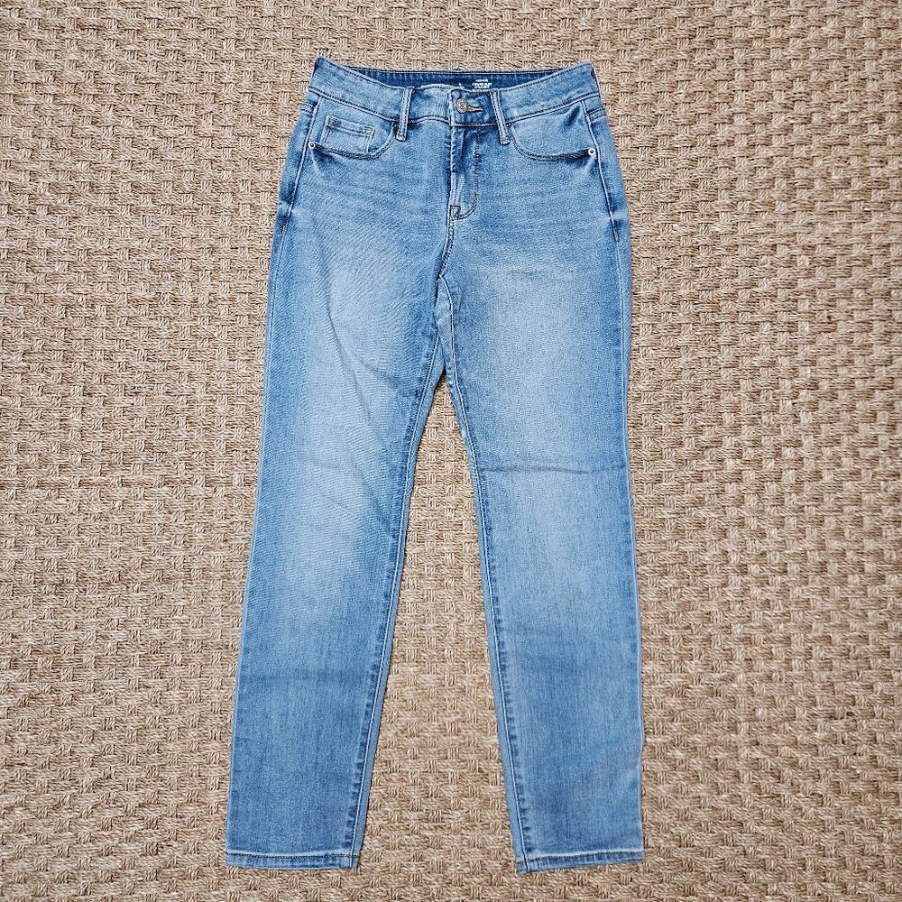 Old Navy High Rise Power Slim Straight Jeans
